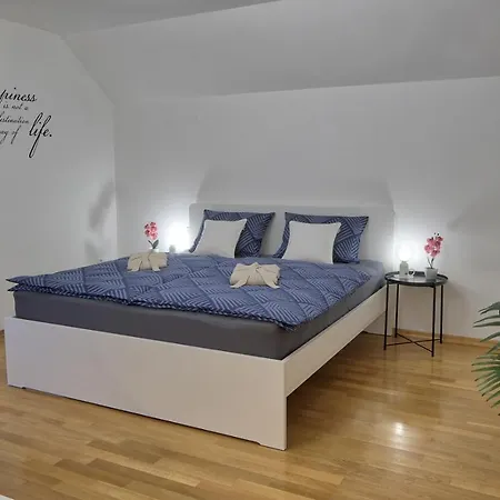 47 Heaven Luxury House