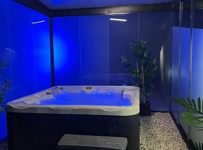 47 Heaven Luxury House